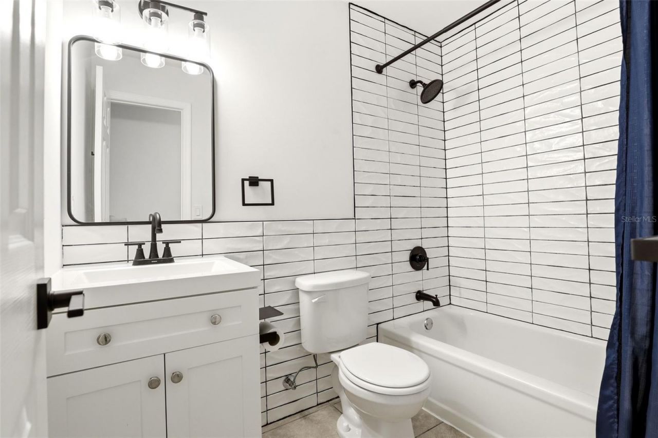 5465 Lescot Lane, Orlando, FL 32811 Photo