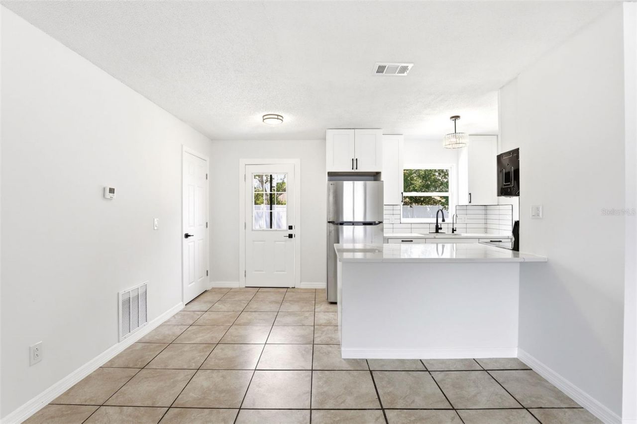 5465 Lescot Lane, Orlando, FL 32811 Photo
