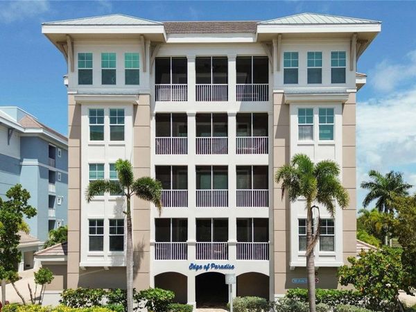 395 ARUBA CIRCLE , Unit 102, BRADENTON, FL 34209