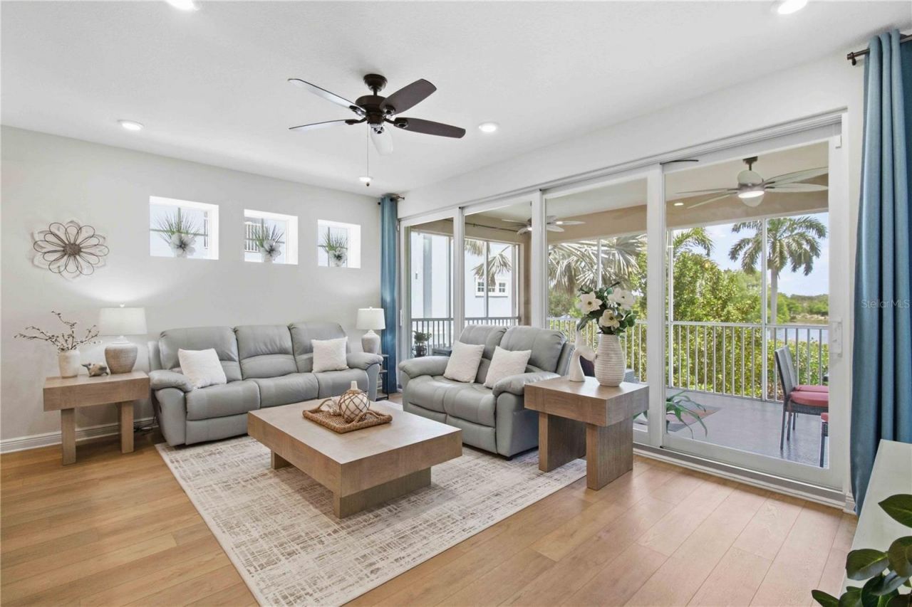 395 Aruba Circle, Unit 102, Bradenton, FL 34209 Photo