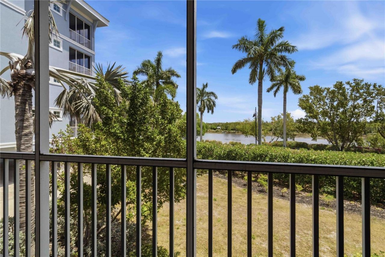 395 Aruba Circle, Unit 102, Bradenton, FL 34209 Photo