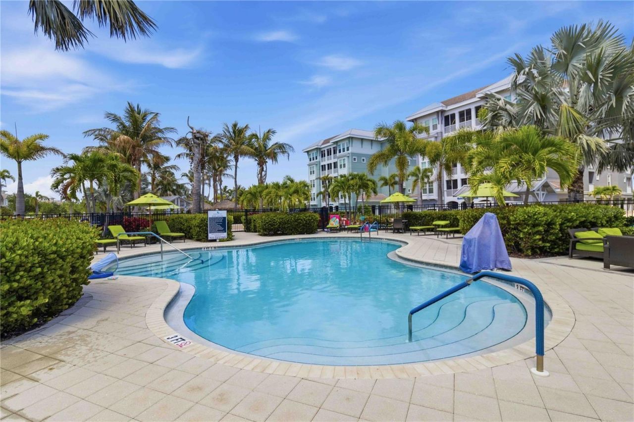395 Aruba Circle, Unit 102, Bradenton, FL 34209 Photo