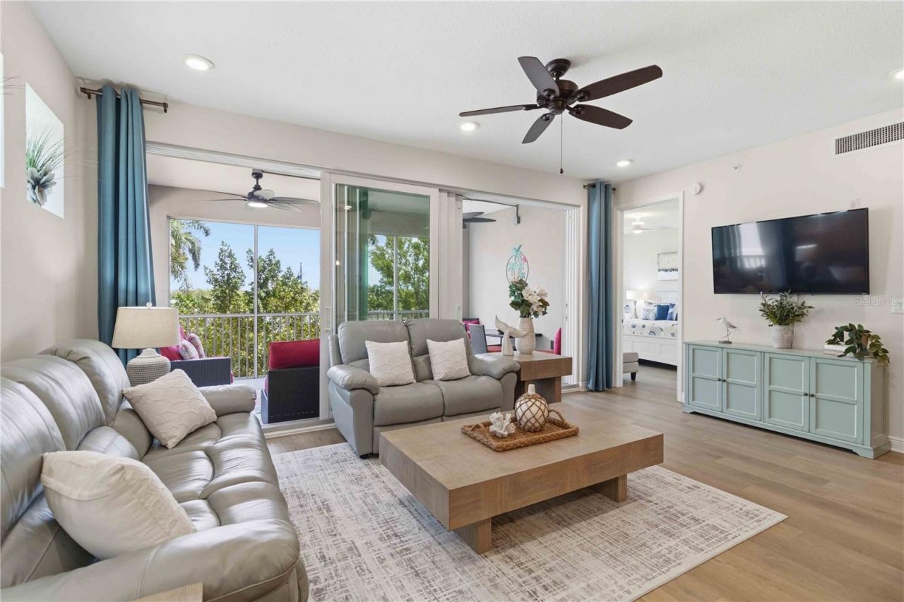 395 Aruba Circle, Unit 102, Bradenton, FL 34209 Photo
