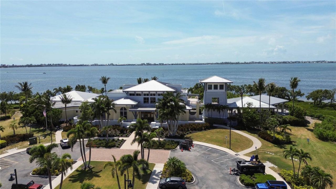 395 Aruba Circle, Unit 102, Bradenton, FL 34209 Photo