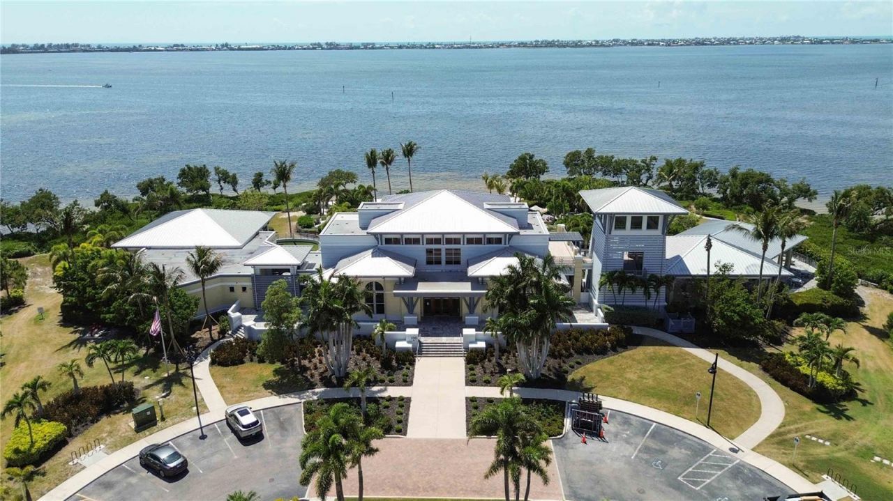 395 Aruba Circle, Unit 102, Bradenton, FL 34209 Photo