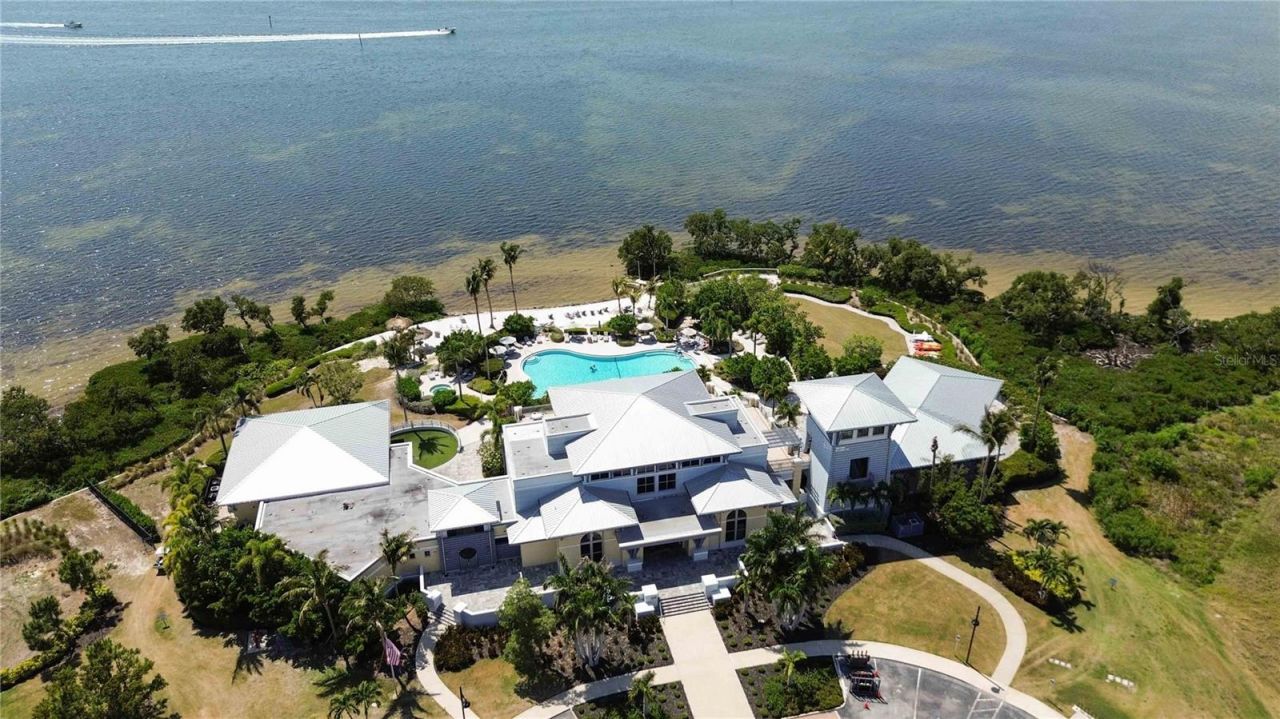 395 Aruba Circle, Unit 102, Bradenton, FL 34209 Photo