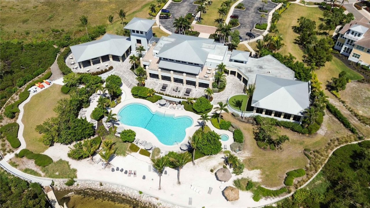 395 Aruba Circle, Unit 102, Bradenton, FL 34209 Photo