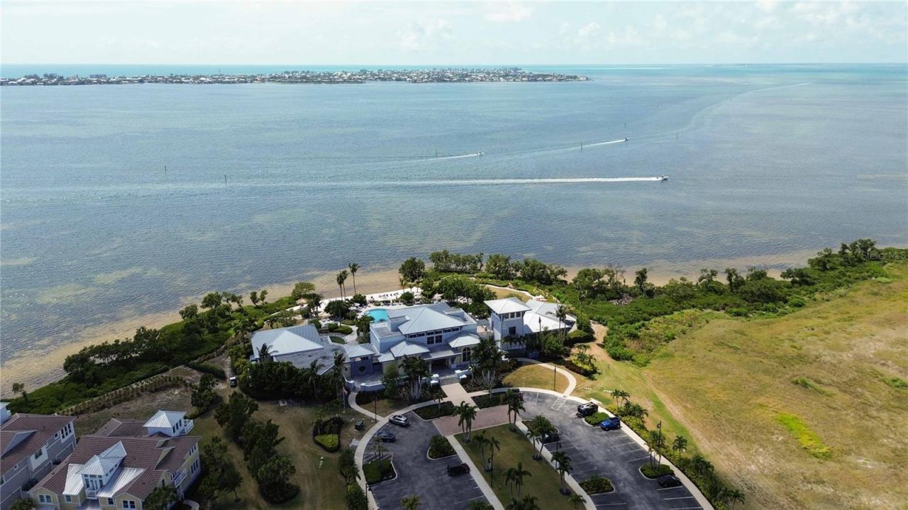 395 Aruba Circle, Unit 102, Bradenton, FL 34209 Photo