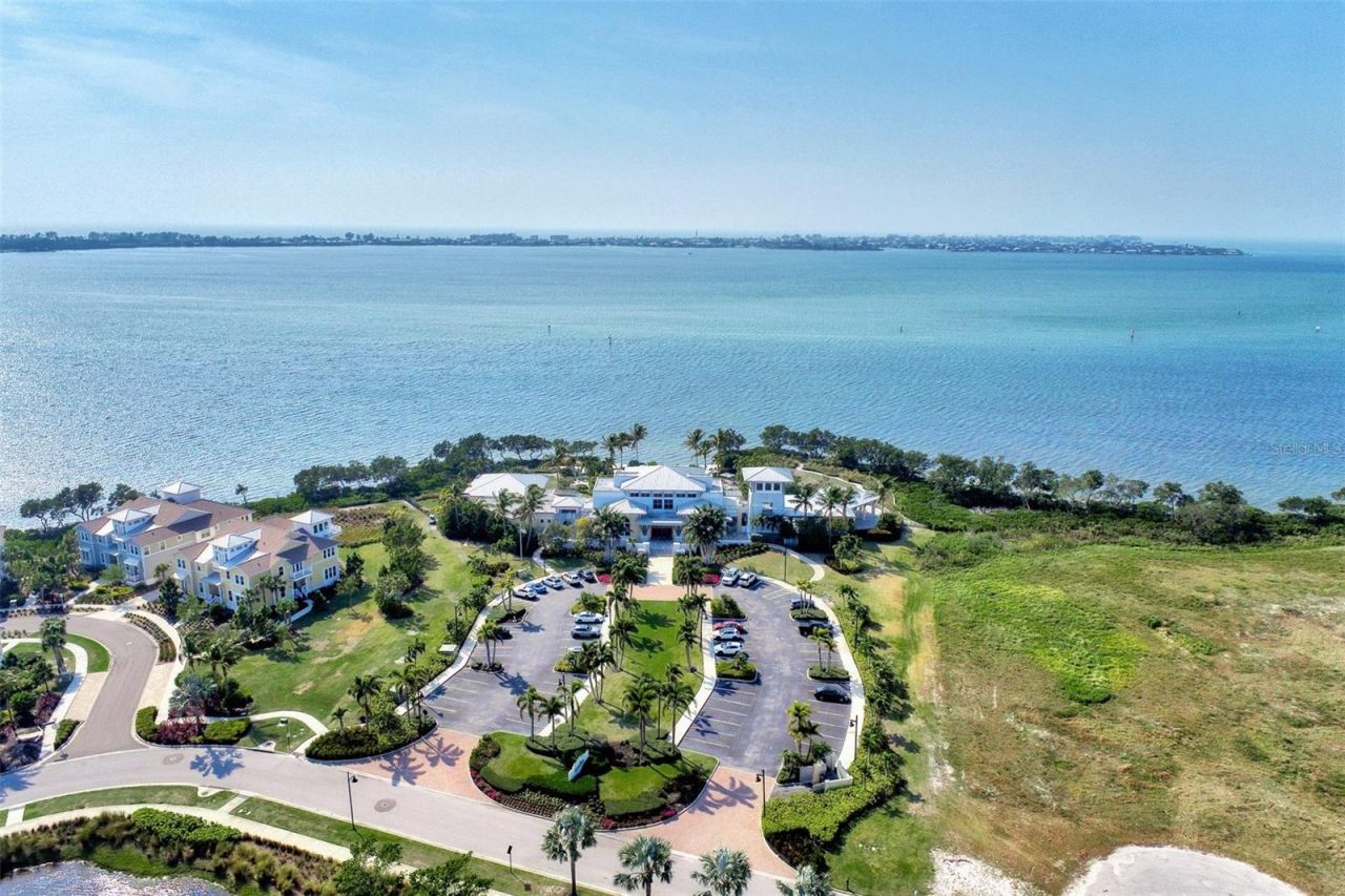 395 Aruba Circle, Unit 102, Bradenton, FL 34209 Photo