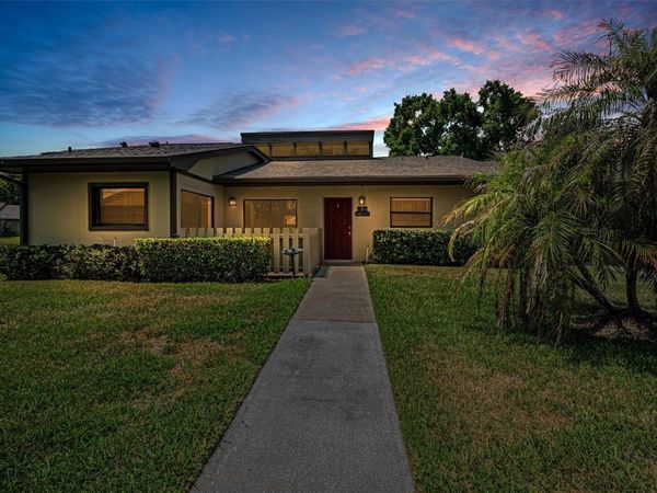 160 JAMES COURT , OLDSMAR, FL 34677
