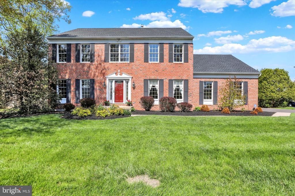 4251 ALY DRIVE , DOYLESTOWN, PA 18902