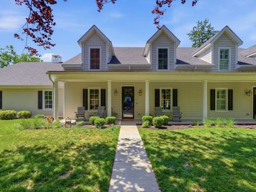 1518 Winners Circle, Lexington, KY 40513