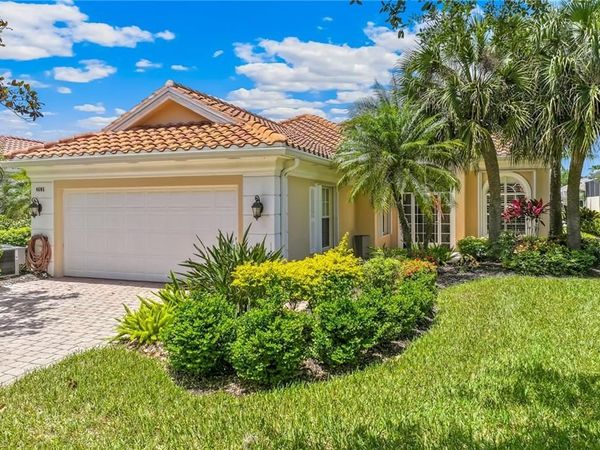 4605 Navassa LN, NAPLES, FL 34119