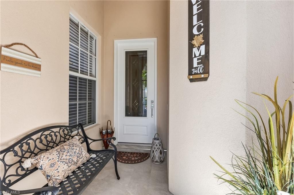 4605 Navassa Ln, Naples, FL 34119 Photo