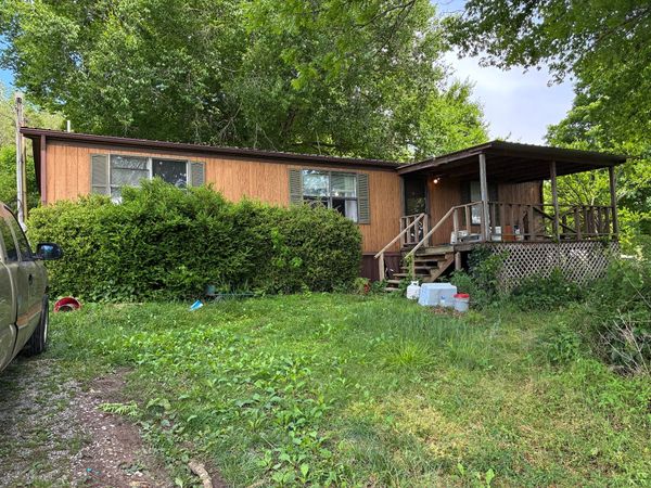 97 Delina Boonshill Rd , Petersburg, TN 37144