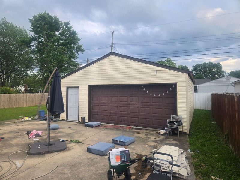 2693 Brunswick Drive, Grove City, OH 43123 Photo 3