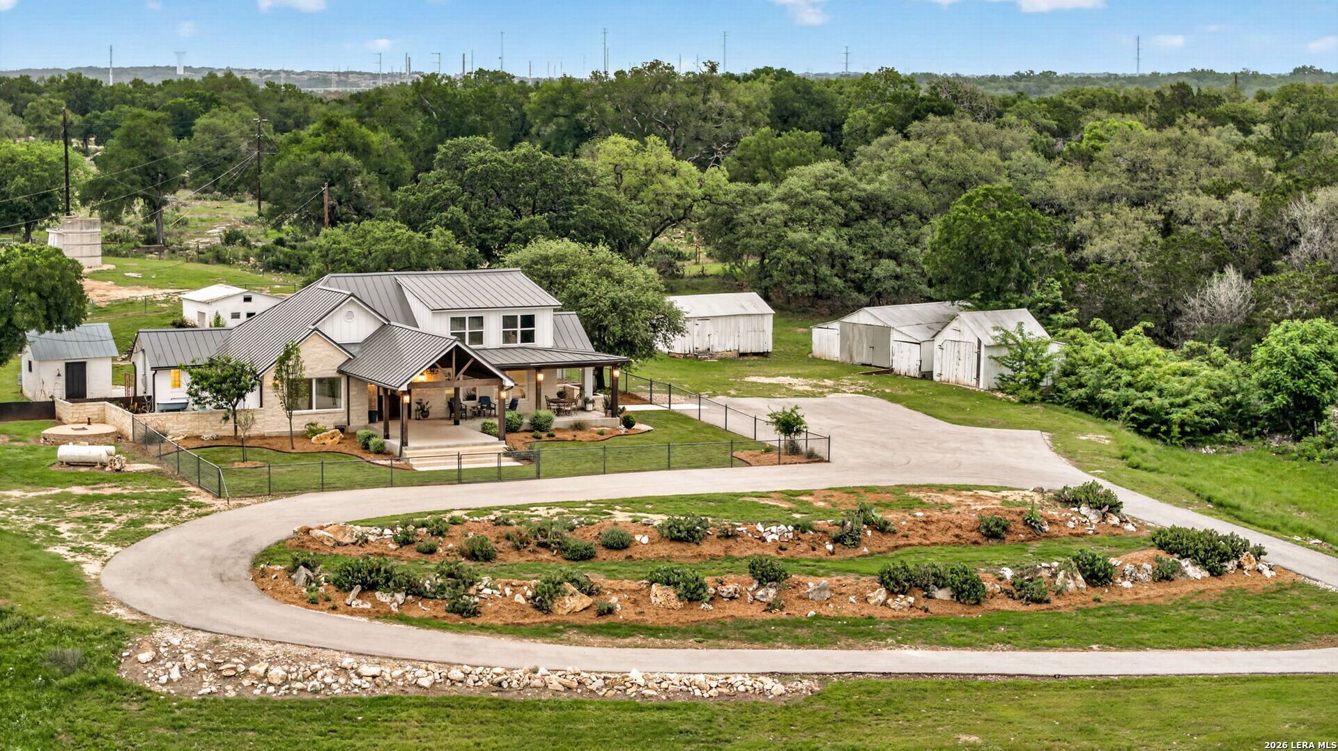 2825 W Ammann, Bulverde, TX 78163 Main Photo
