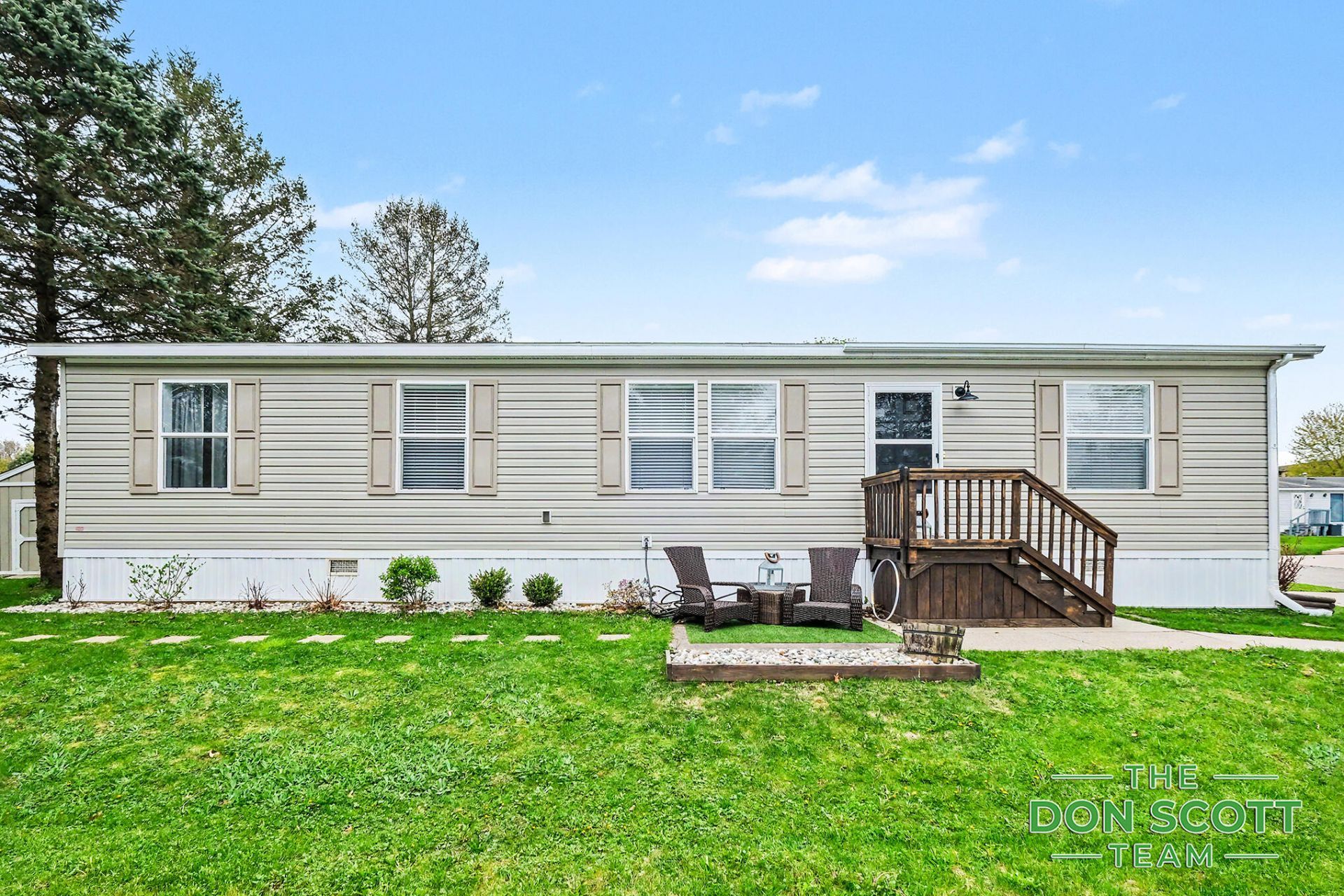 1480 Red Oak Lane Ne, Belmont, MI 49306 Main Photo