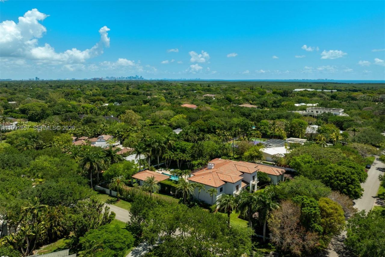 12575 Pine Needle Ln , Pinecrest, FL 33156 Photo