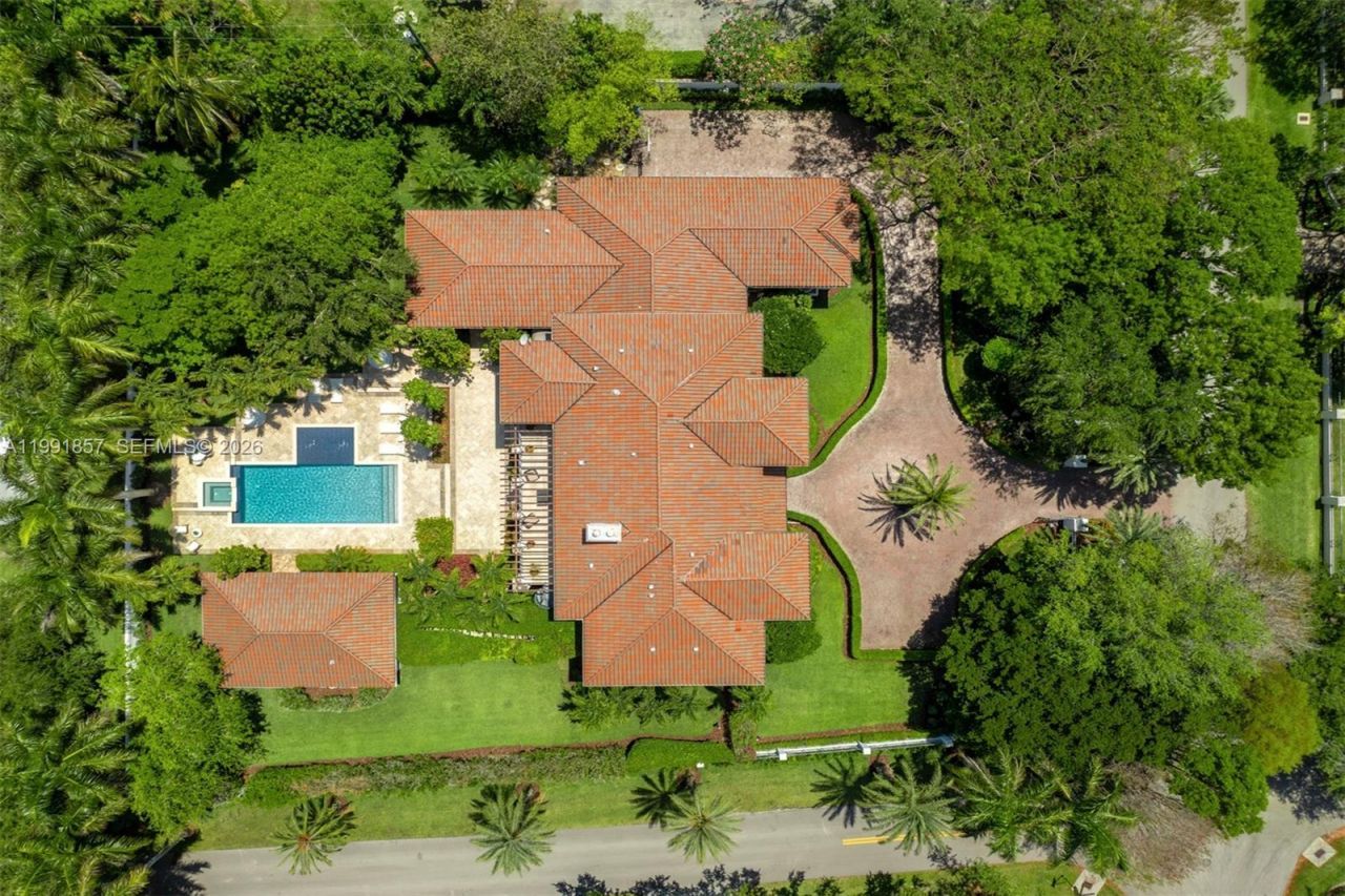 12575 Pine Needle Ln , Pinecrest, FL 33156 Photo
