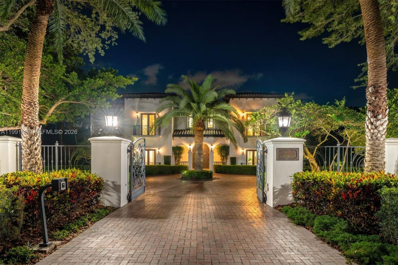 12575 Pine Needle Ln , Pinecrest, FL 33156 Photo