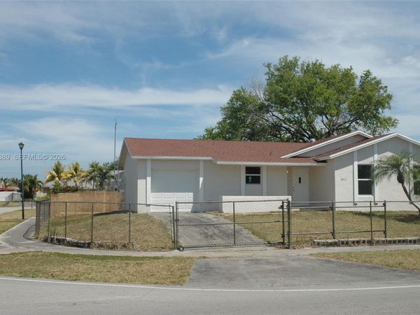 25811 SW 132nd Ave , Homestead, FL 33032