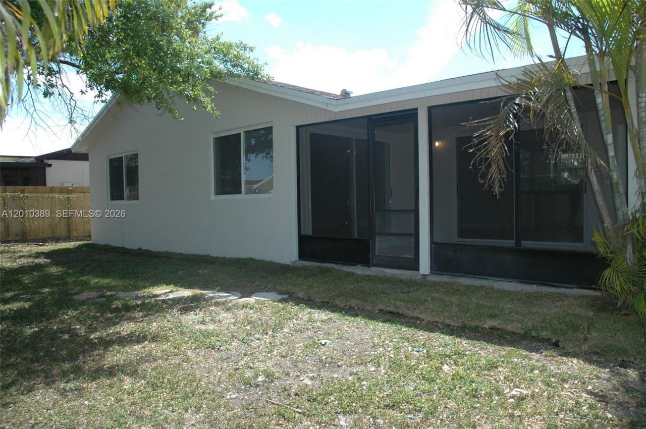 25811 SW 132nd Ave , Homestead, FL 33032 Photo