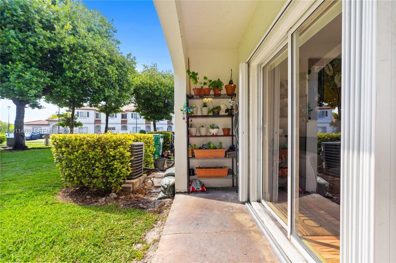 8430 SW 150th Ave , Unit 2, Miami, FL 33193 Photo