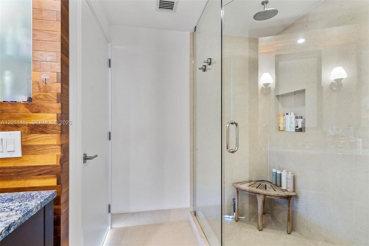 6899 Collins Ave , Unit 2004, Miami Beach, FL 33141 Photo