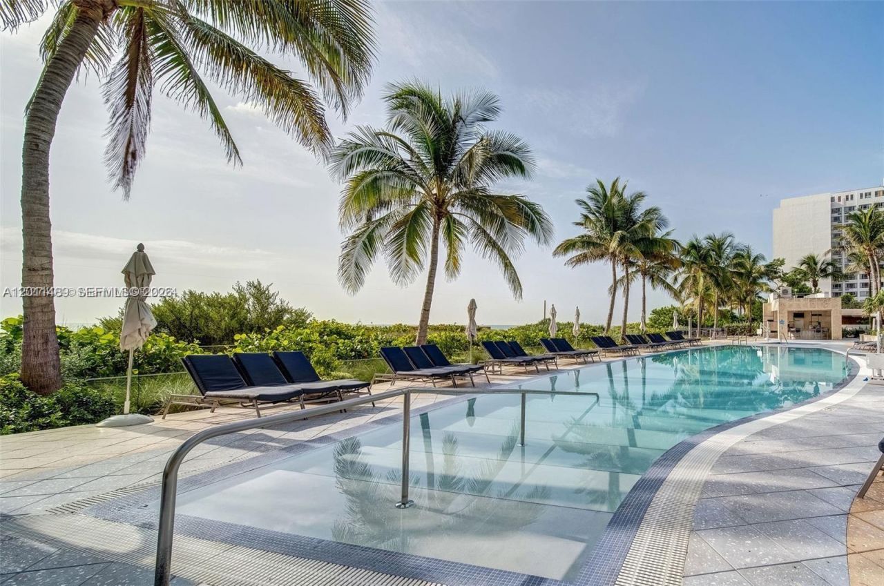 6899 Collins Ave , Unit 2004, Miami Beach, FL 33141 Photo