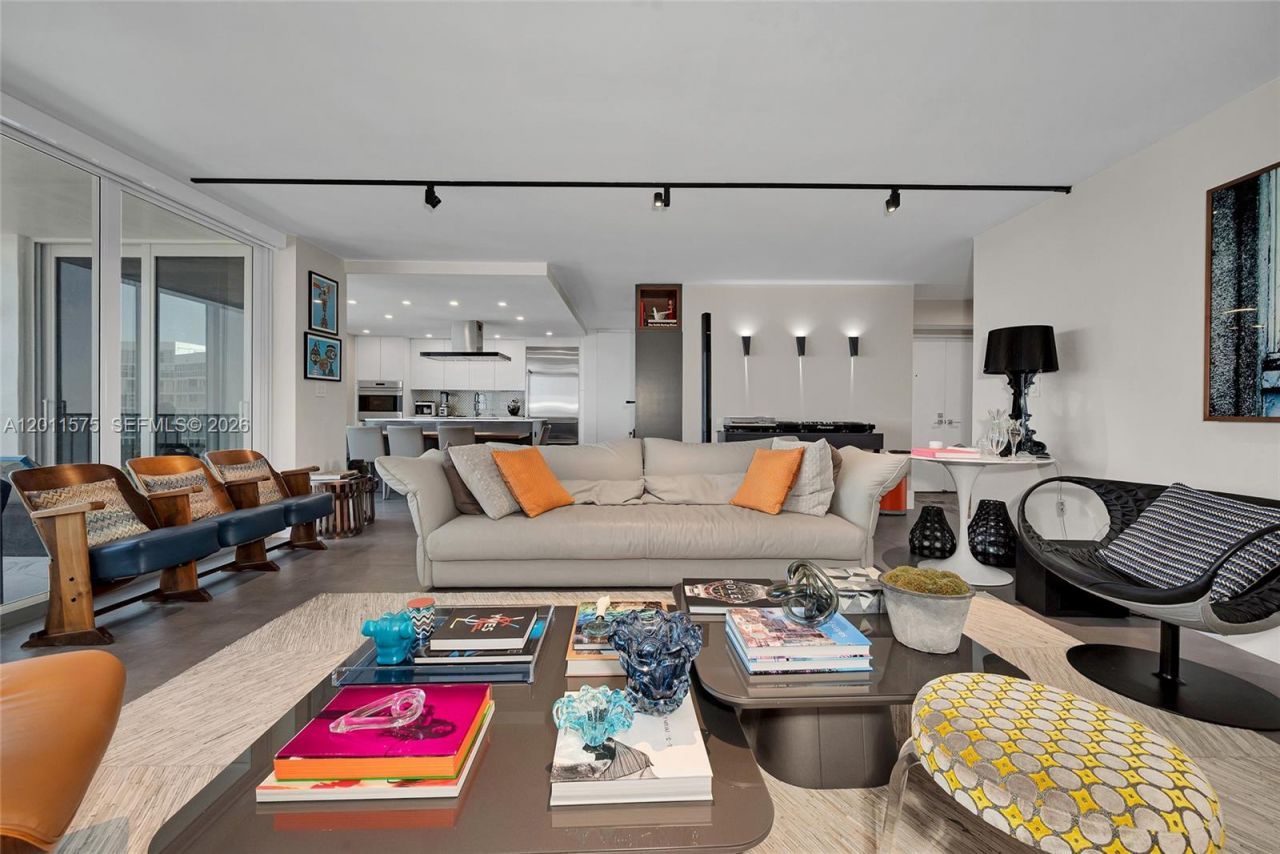 881 Ocean Dr , Unit 7D, Key Biscayne, FL 33149 Photo