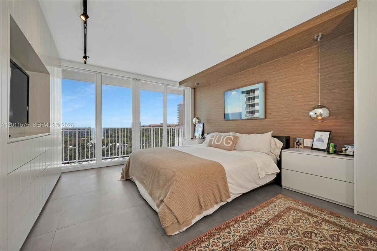 881 Ocean Dr , Unit 7D, Key Biscayne, FL 33149 Photo