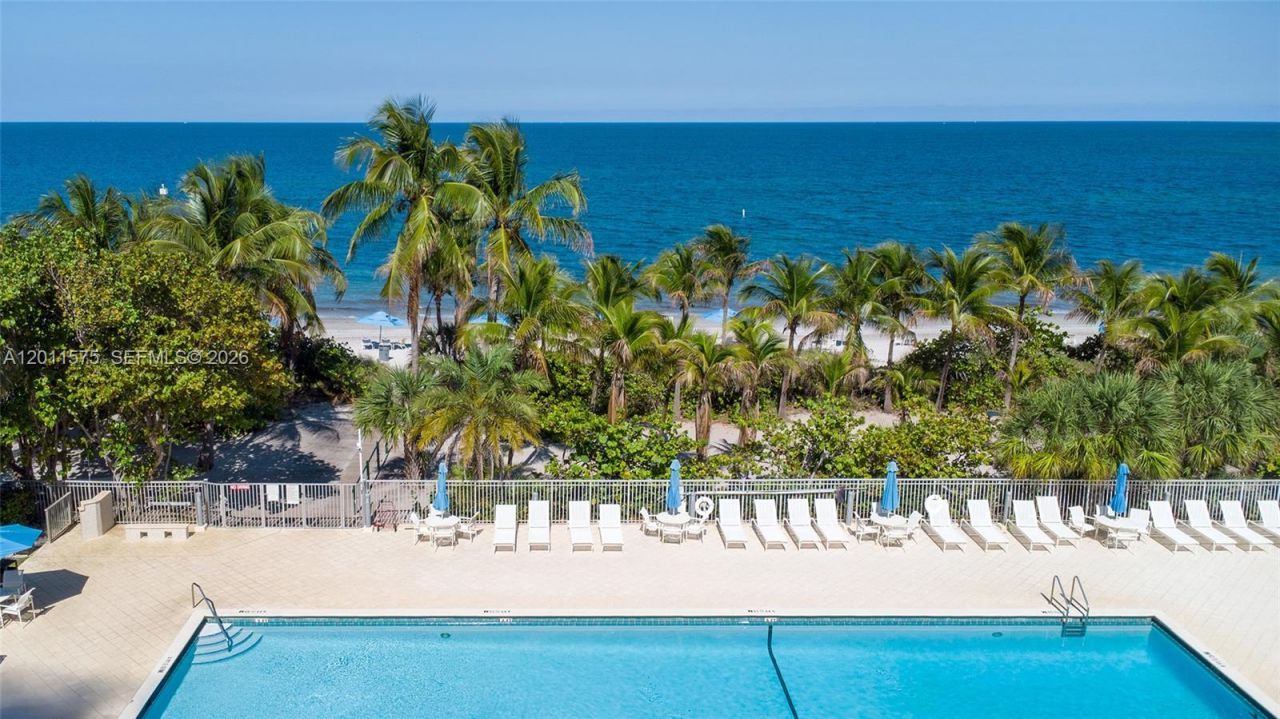 881 Ocean Dr , Unit 7D, Key Biscayne, FL 33149 Photo