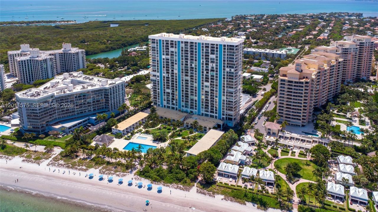 881 Ocean Dr , Unit 7D, Key Biscayne, FL 33149 Photo