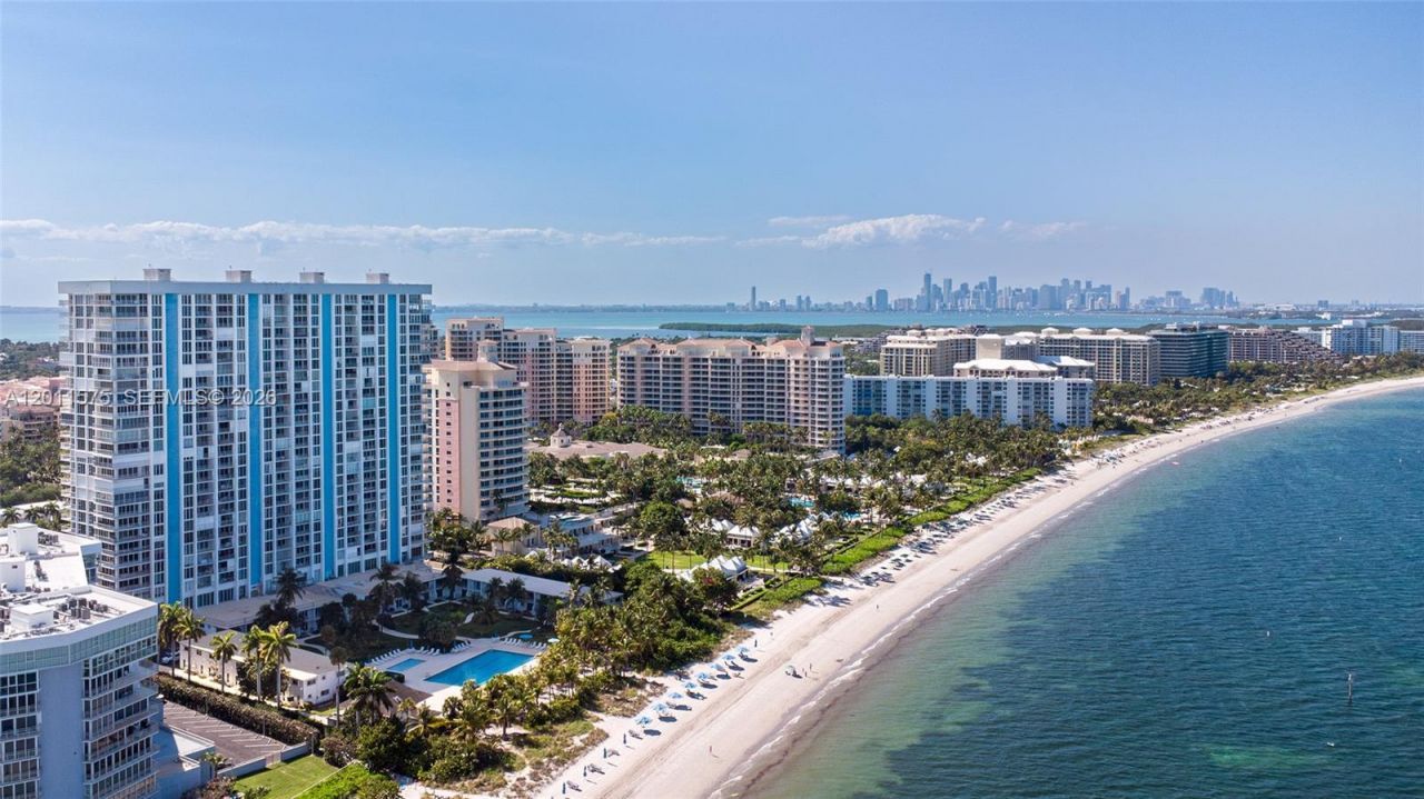 881 Ocean Dr , Unit 7D, Key Biscayne, FL 33149 Photo