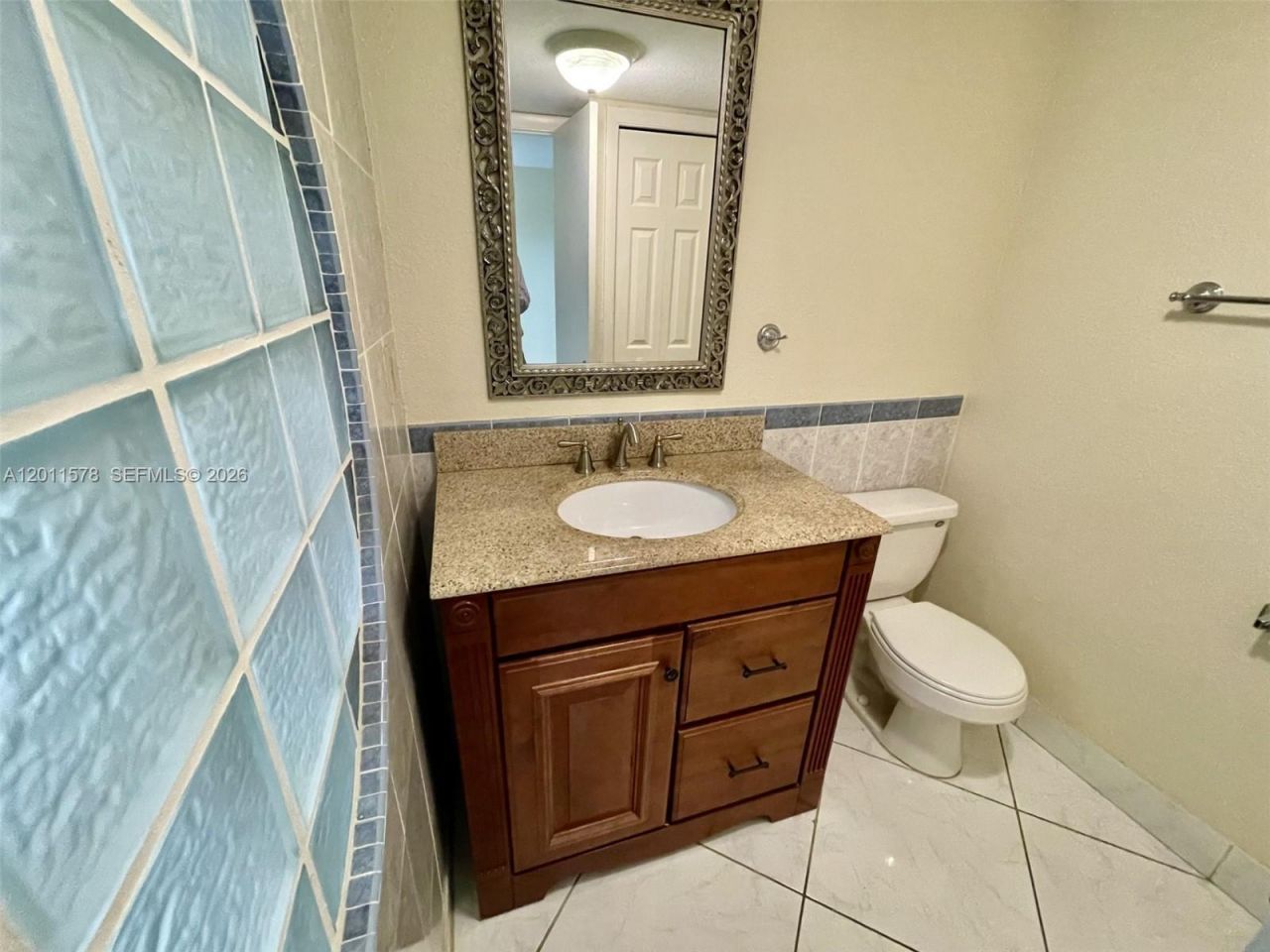 491 Racquet Club Rd , Unit 303, Weston, FL 33326 Photo