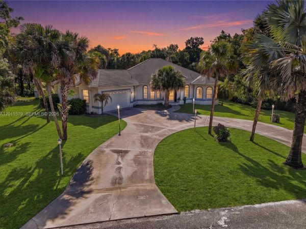 Lehigh Acres, FL 33972