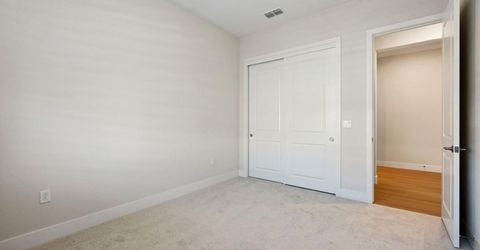 2252 Lyndon St, Lodi, CA 95242 Photo