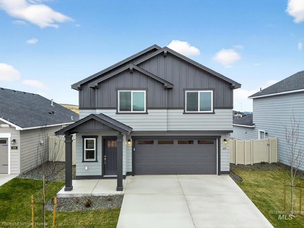 704 SW Mendenhall St, Unit 5/1, Mountain Home, ID 83647