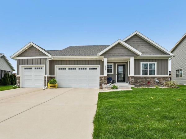 1354 Pine Street, Sun Prairie, WI 53590