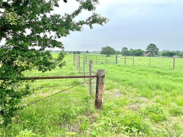 5.556 acres Farris Lane LN, Smithville, TX 78602