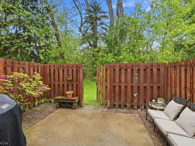 1887 Ridge Meadow Court, Twinsburg, OH 44087 Photo 20