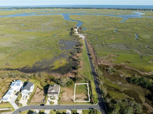 525 Conservation Drive, St. Simons Island, GA 31522