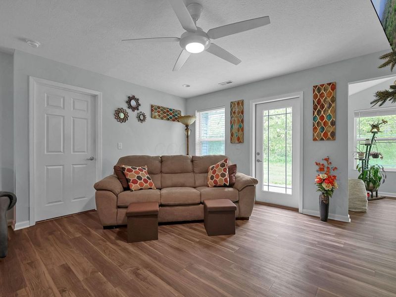 1352 Epworth Forest Drive , Lancaster, OH 43130 Photo 12