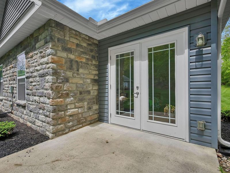 1352 Epworth Forest Drive , Lancaster, OH 43130 Photo 35
