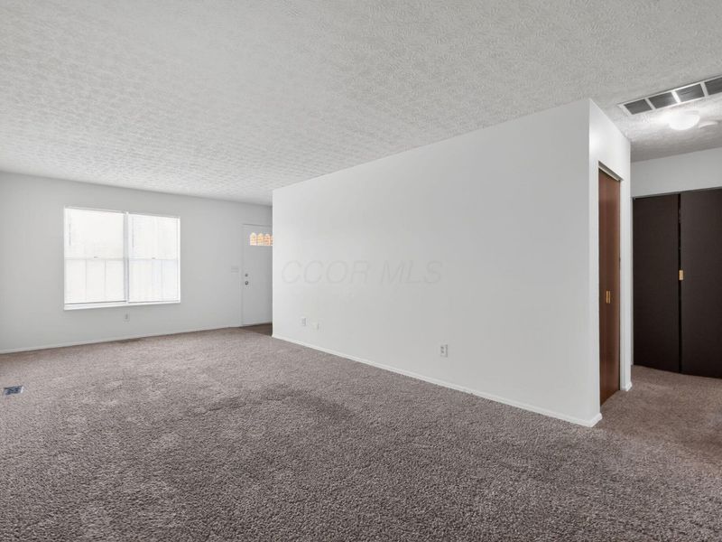 38 Kanpur Place , Westerville, OH 43081 Photo 3