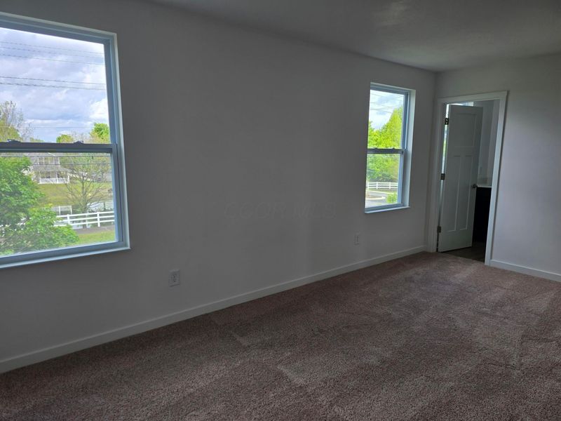 5594 Village Channel Drive, Canal Winchester, OH 43110 Photo 32
