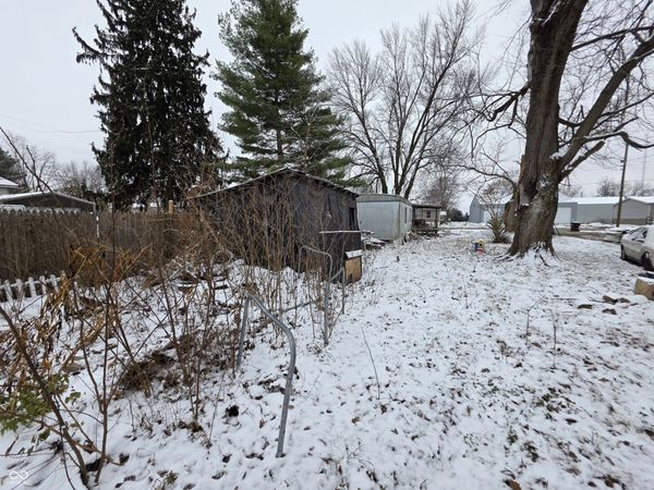48 E Scott Street , Medora, IN 47260