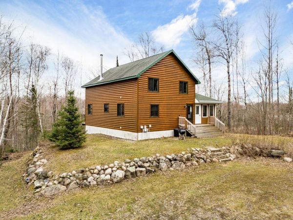 12846 Wichingen Road , Hibbing, MN 55746