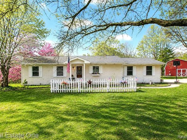 12909 Haven Drive, Green Oak Twp, MI 48178